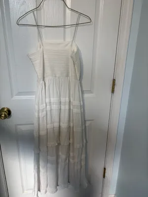 Entro White boutique maxi dress thumbnail 2