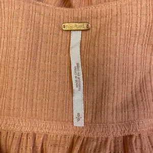 Free People Beach Bound Tie Front Smocked Tank Top Size S‎ Pink Orange thumbnail 2