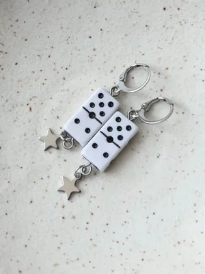 Handmade y2k Kawaii grunge funky harajuku style black&white dice & star dangle earrings🎲🌟 thumbnail 4
