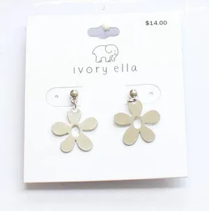NWT Ivory Ella Womens Fashion Flower Drop Earrings Silver Gray 1.25" thumbnail 1
