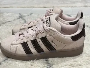 Women’s Adidas Campus 00s thumbnail 1