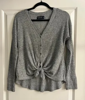 Abercrombie & Fitch Womens XS Heather Gray Ribbed V-Neck Tie Front Sweater thumbnail 1