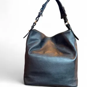 Dooney & Bourke Large Black Leather Shoulder Bag Gold Tone Hardware Hobo Tote thumbnail 2
