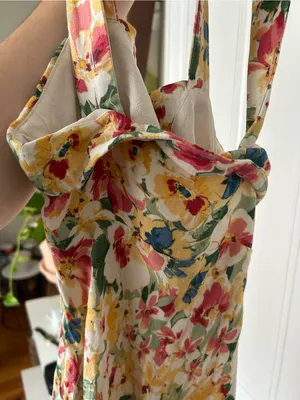 Reformation Tancy Dress in Daria Sz 2 floral thumbnail 10