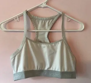 Under armour Sports bra thumbnail 1