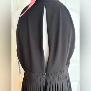 Calvin Klein Black Padded Halter N-Neck Dress size 14 NWT Zipper Back. thumbnail 5