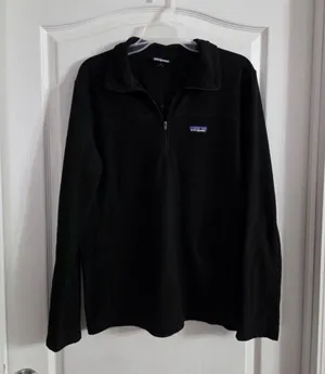 Patagonia Women’s Black Micro D Quarter Zip Fleece Med. 4027 thumbnail 1
