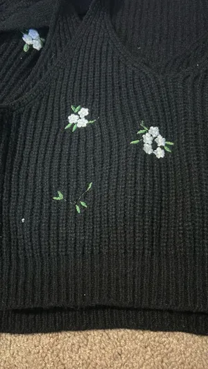 Black Floral Knit Sweater Set thumbnail 3