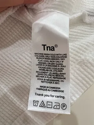 Aritzia Tna Waffle‑Knit Cropped Tee – White Textured Short Sleeve – Size S thumbnail 3