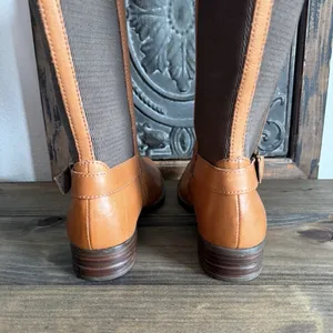 Born Campbell Equestrian Tall Riding Boots Cognac Leather 8.5 Brass Buckle Strap thumbnail 9