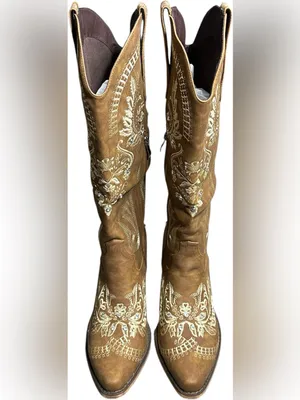 Western Embroidered Heeled Boots in Tan Size 12 thumbnail 8