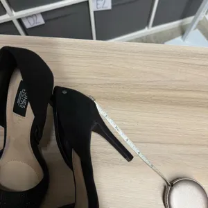 Jones New York Catie Pointy Toe Dress Pumps Rhinestone Elegant Black Heels thumbnail 10