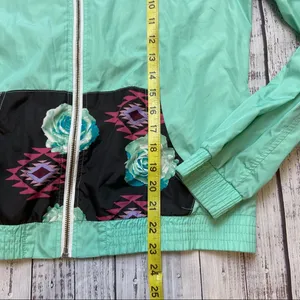 Empyre Hooded Wind Breaker Jacket. Size Large. Green thumbnail 7
