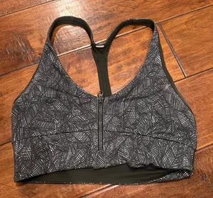 Lululemon Sports bra thumbnail 1