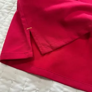 Figs Scrub Top Women’s XS Stretch Pockets Pink/Red Medical Wear thumbnail 9