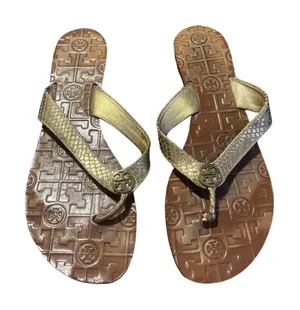 Tory Burch Thora Embossed Gold Leather Snakeskin Thong Sandal Size 9 Flip Flop thumbnail 1