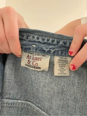 Vintage At Last Denim Button-Front Sleeveless Top thumbnail 4