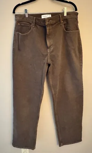 Curve Love Ultra High-Rise 90’s Straight Jean thumbnail 2