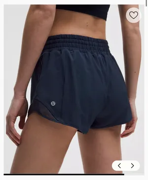 Lululemon Hotty Hot 2.5" High Rise thumbnail 1