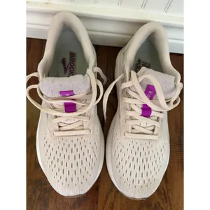 Brooks Womens Ghost 16 Pink Size 8.5 Athletic Running Shoes thumbnail 3