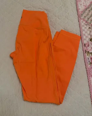 Lululemon Wunder Under Leggings 25" thumbnail 1
