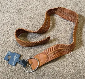 Women’s Belt Tan Woven Medium with Silver Buckle Size S NWT thumbnail 1