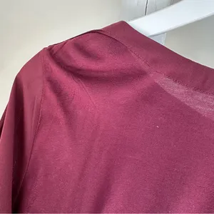 LOFT Deep Burgundy Short Sleeve Mixed Media Blouse Size Medium thumbnail 7