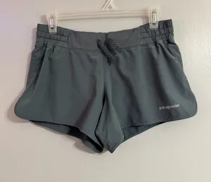 Patagonia Women's Slate Gray Athletic Shorts Size Small thumbnail 1