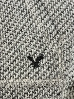 American Eagle Outfitters Women’s XS Knit Hoodie Sweater Gray White Pullover thumbnail 3