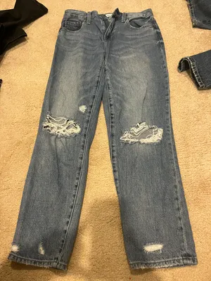 Jeans thumbnail 1
