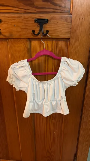 Shein White Tie Top Crop thumbnail 4