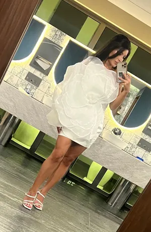 Flower White Dress thumbnail 3