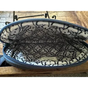 Vera Bradle Woodard‎ Performance Belt Bag Fanny Pack Waist Bag EUC navy thumbnail 4