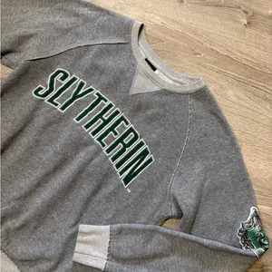 •HARRY POTTER• SLITHERIN SWEATSHIRT thumbnail 4