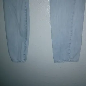 American Eagle 2 28x29 Skinny Stretch Distressed Jeans thumbnail 8