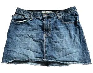 Abercrombie & Fitch Y2K Cotton Medium/Dark Wash Denim Mini Skirt Size 8 thumbnail 1
