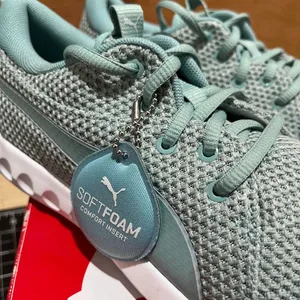Puma Women's Green and Blue Trainers thumbnail 7