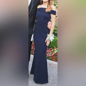 Katie May X Noel And Jean‎ Legacy Gown in Navy 0 thumbnail 6