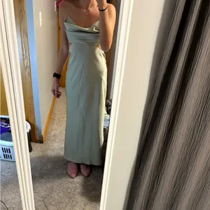 Hello Molly ANGELS IN AMERICA MIDI DRESS Green XS thumbnail 3