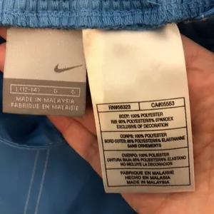 Nike Wide Leg Capri Pants Large Activewear Workout thumbnail 4