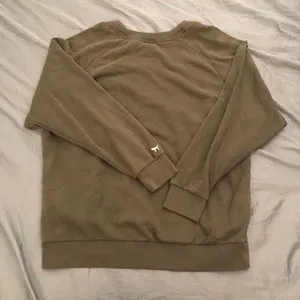 Victoria's Secret Sweatshirt thumbnail 2