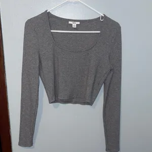 Bar III Ribbed Long Sleeve Crop Top thumbnail 3