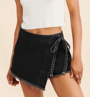 We The Free Emmy Denim Skort Size 12 thumbnail 1
