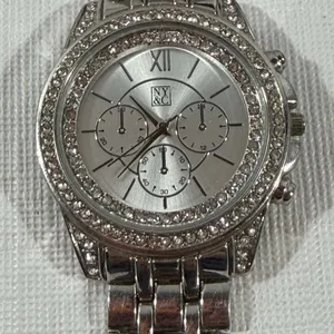 Lot of 4 Women's Vintage & Modern Watches - Avon, Kenneth Cole, Seiko thumbnail 6