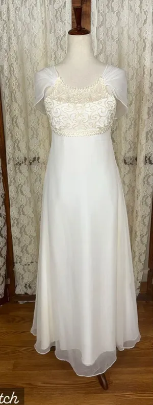 Pretty Vintage 90s Alfred Angelo Chiffon Wedding Gown thumbnail 1