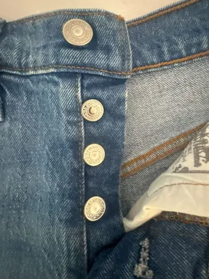 Levi's 501 Original Cut-Off Denim Shorts Size W25 thumbnail 4