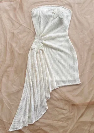 White strapless dress with starfish detail thumbnail 1