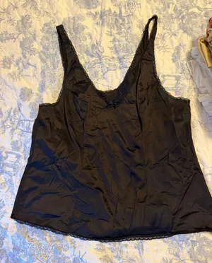 Vintage Vanity Fair Black Nylon Camisole Top Lace Trim Style 17-760 Size 40 / L thumbnail 1