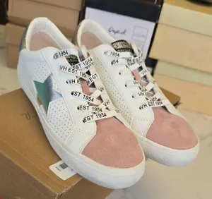 Vintage Havana White and Pink Star Sneakers thumbnail 1