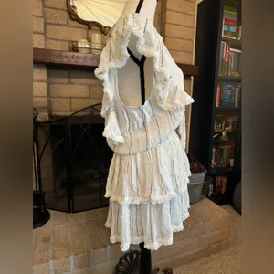 Surf Gypsy NWT Fringe Trim Ruffled Swim Cover Up - Large thumbnail 5